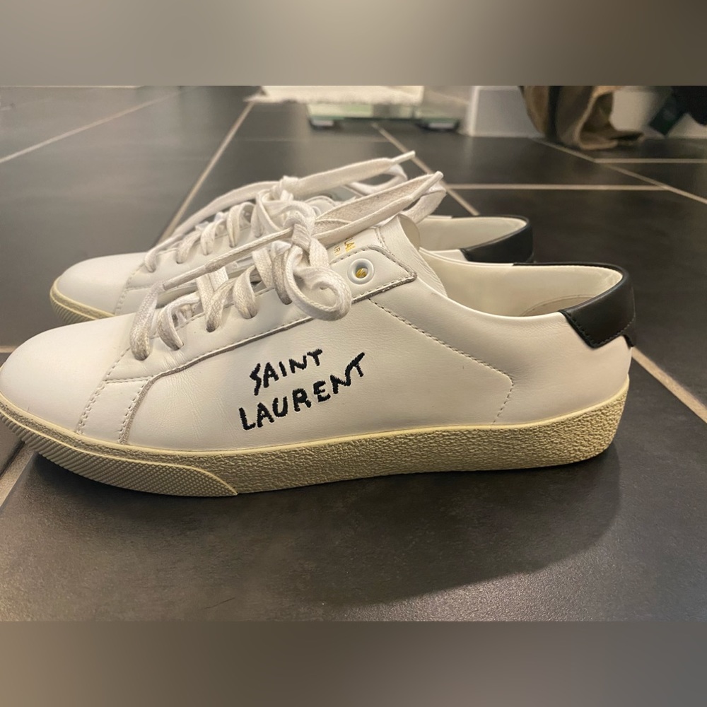 Saint Laurent Women’s Court Classic Sneakers